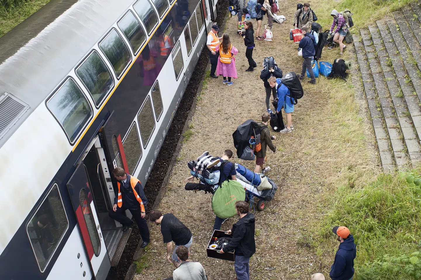 På Roskilde Festival er der i år en ny station, der er designet og bygget af unge under uddannelse. De har selv taget turen til og fra stationen, der lå på festivalen sidste år, for at forbedre gæsternes oplevelse. (Arkivfoto).