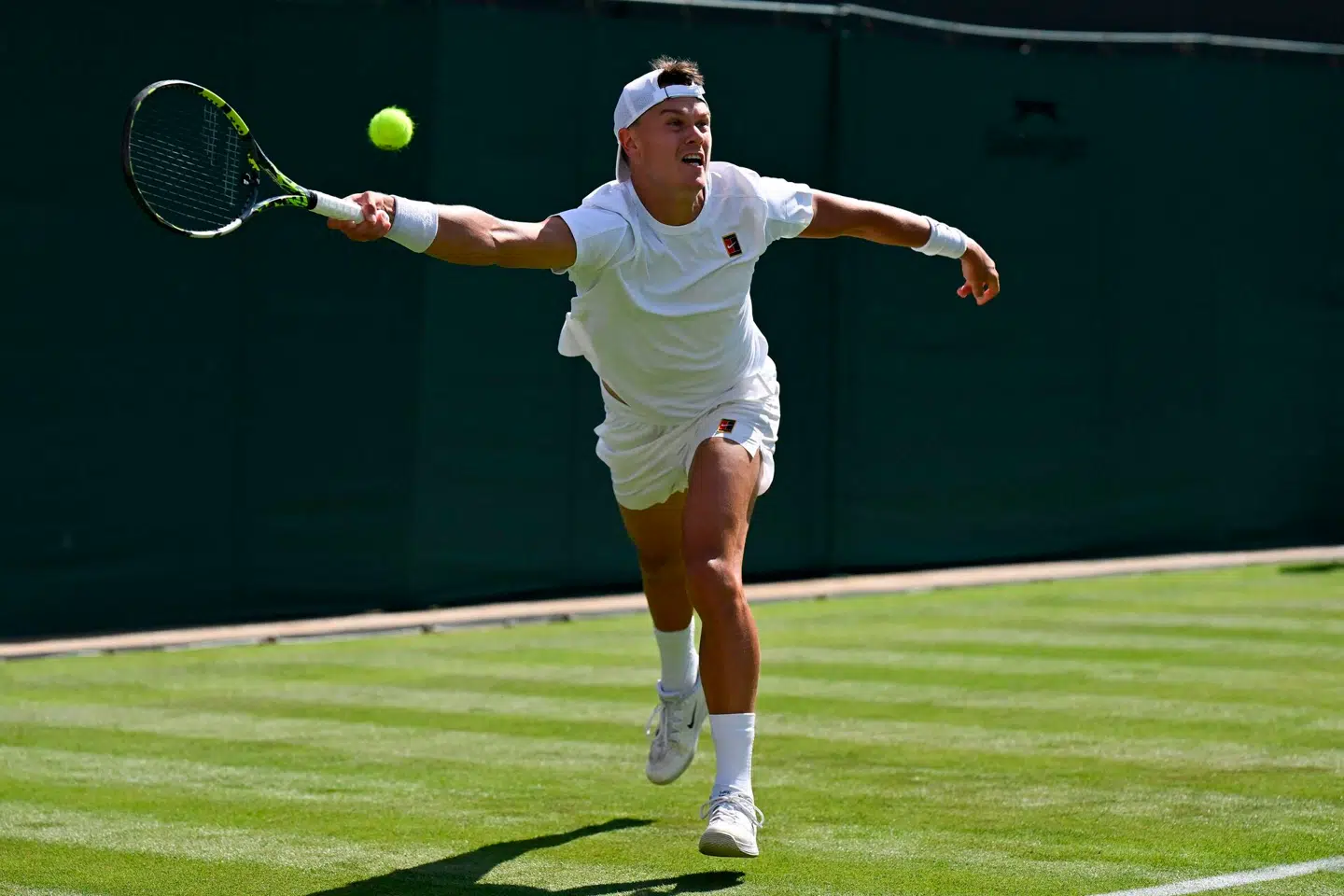 Holger Rune under sin kamp mod Nicolas Jarry. Foto: Glyn Kirk, Scanpix
