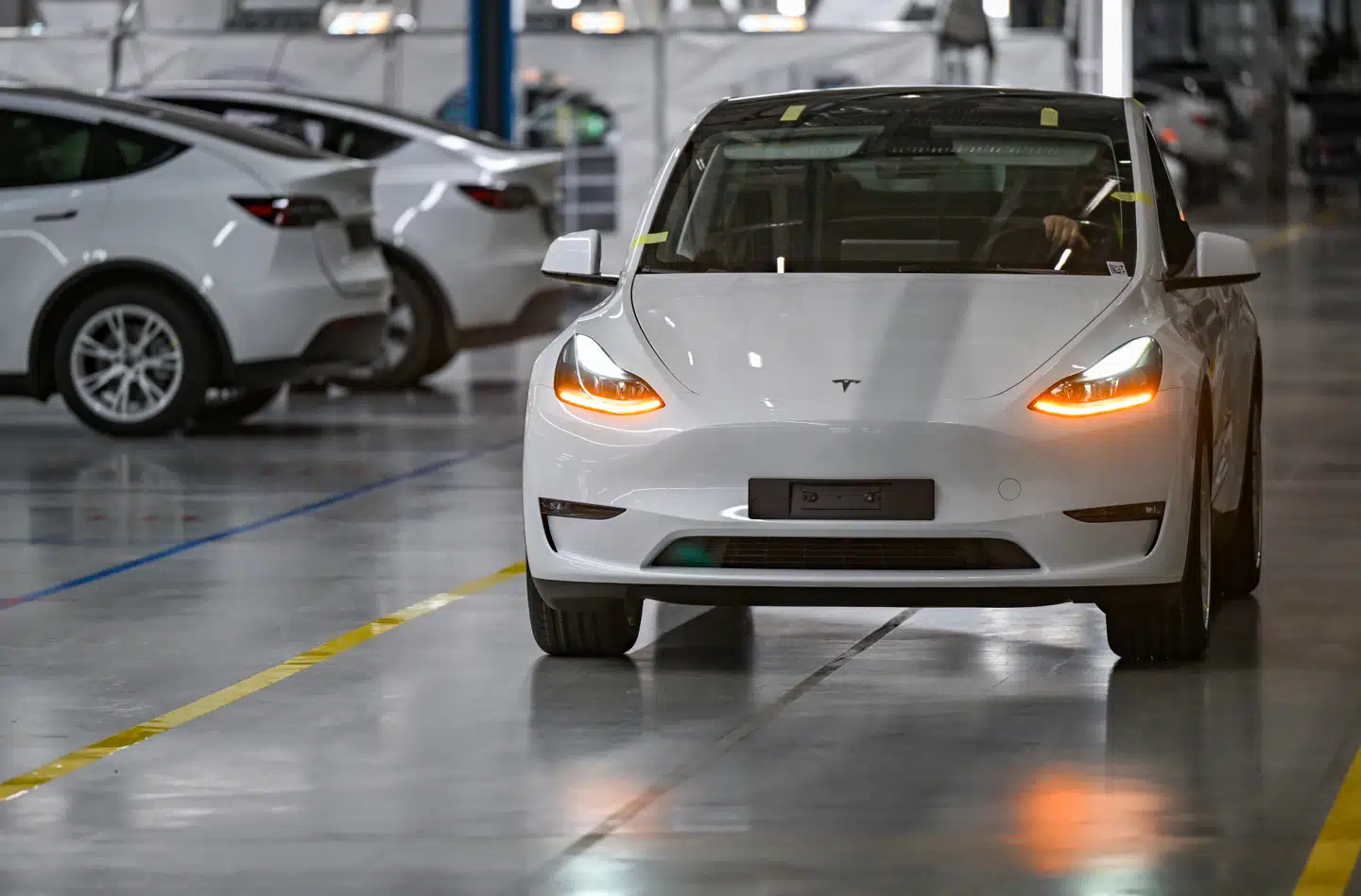 Teslas Model Y bliver blandt andet produceret her på Teslas fabrik i Tyskland.