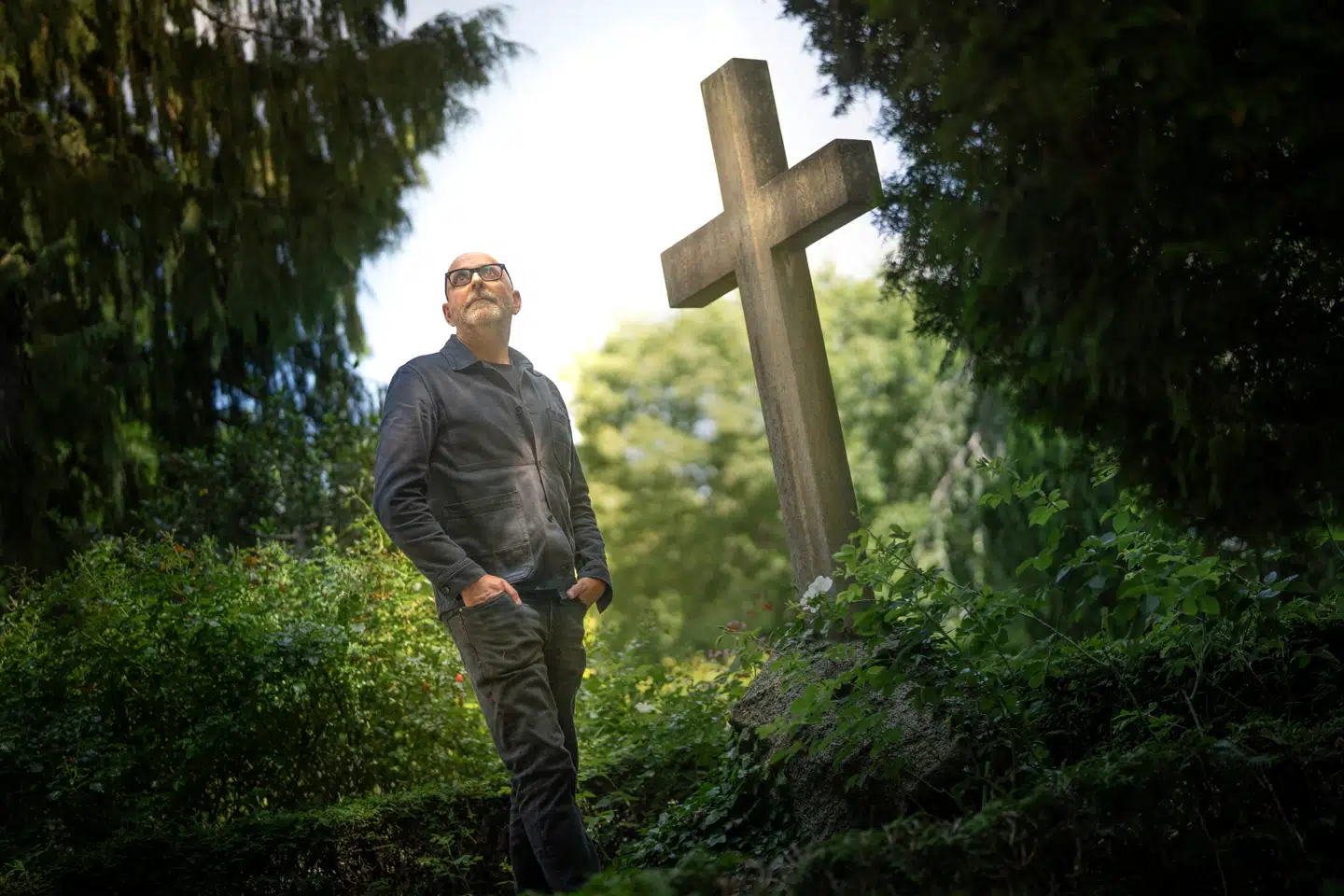 I begyndelsen blev Flemming Møldrup forvirret og prøvede at ryste oplevelsen af sig. Men da den blev ved med at sidde i baghovedet på ham i tiden efter, tænkte han, at han måtte give den plads og prøve at undersøge den noget mere.