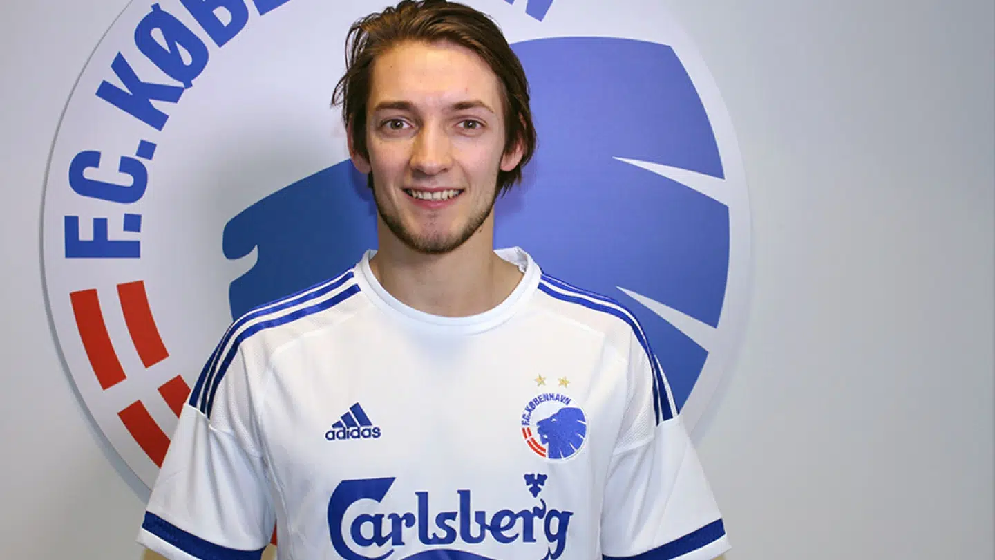 Det var dette billede, der fik OB-fansene i kog for snart ti år siden. Nu er det på tide at tilgive.