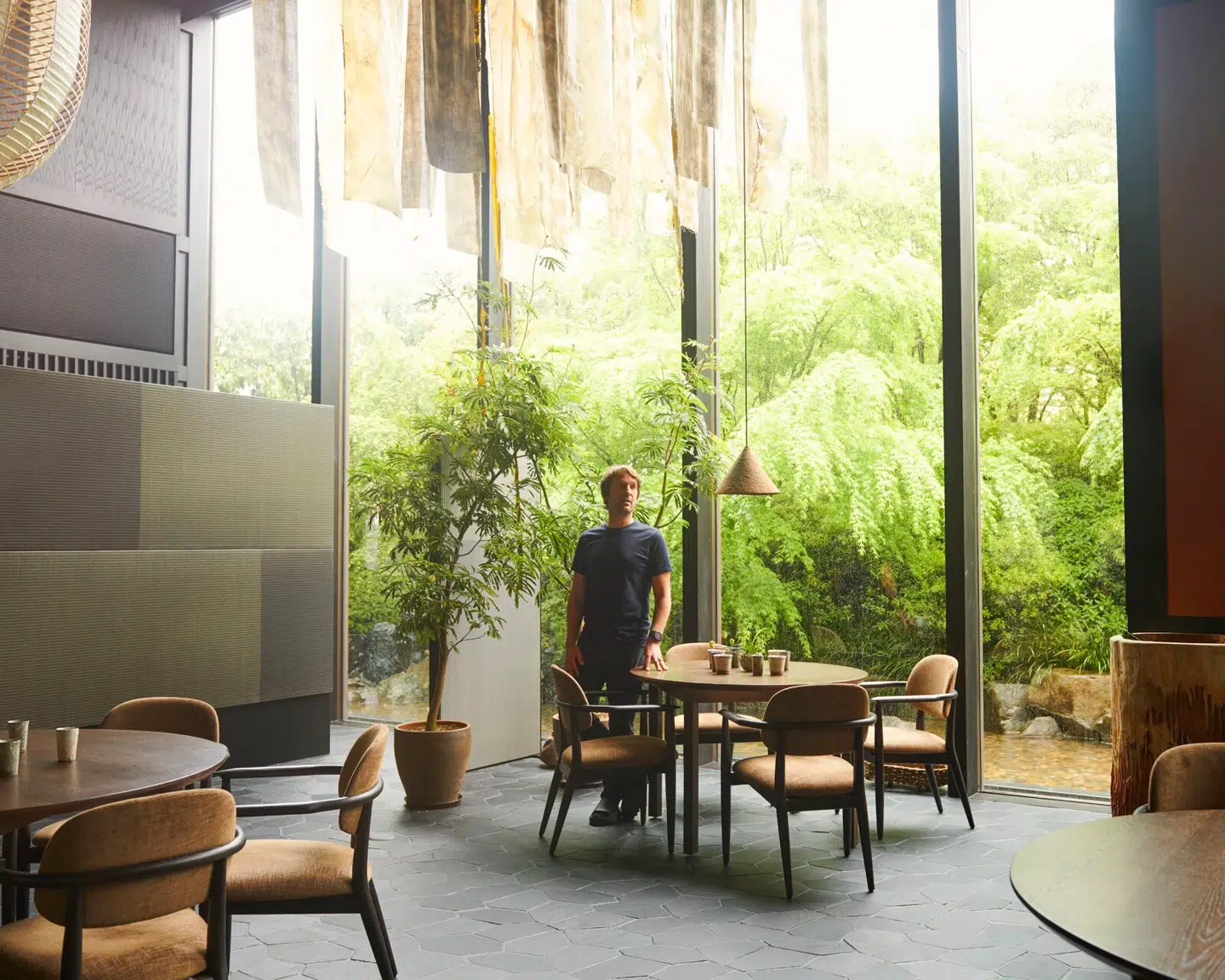 Sidste efterår poppede Noma for anden gang i Kyoto i Japan. Denne gang drager restauranten vestpå.