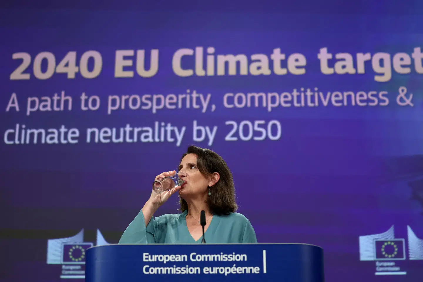 Ledende næstformand i EU-Kommissionen, Teresa Ribera, præsenterer onsdag kommissionens forslag til 2040-klimamålet i en uge, hvor høje temperaturer rammer store dele af Europa.