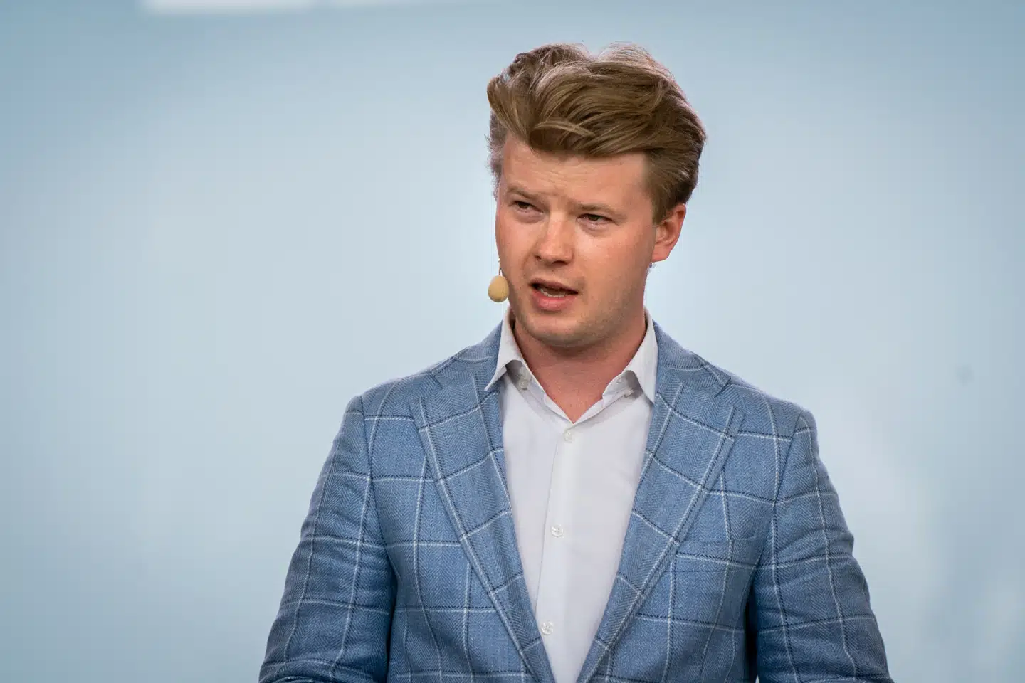 »Hvis vi virkelig ønsker mindre radikalisering, må vi starte med at give plads til almindelige drenge og mænd, der gerne vil være maskuline uden at blive sat i bås med voldsmænd,« skriver Christian Holst Vigilius.