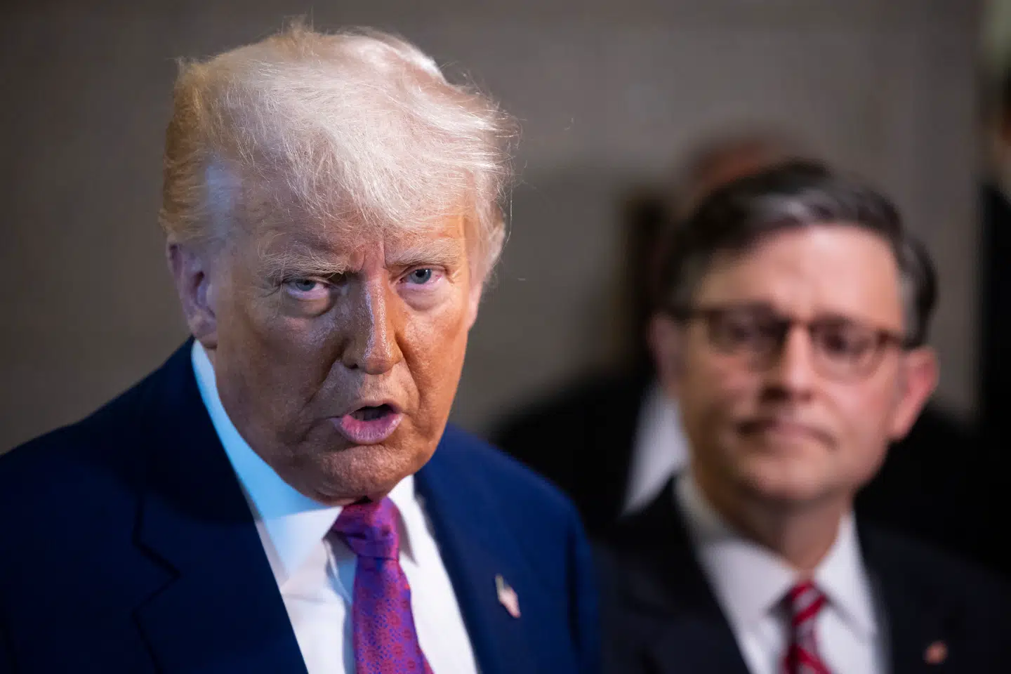 Præsident Donald Trump har nu fået sin lovpakke vedtaget. Det er ikke mindst den republikanske formand for Repræsentanternes Hus, Mike Johnson, der har gjort et hårdt stykke arbejde for at nå målet.