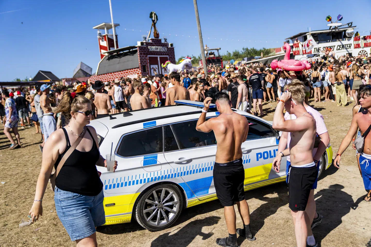 Politibetjente har været synlige på årets Roskilde Festival, der er forløbet fredeligere end normalt, fortæller vicepolitiinspektør Søren Danielsen.