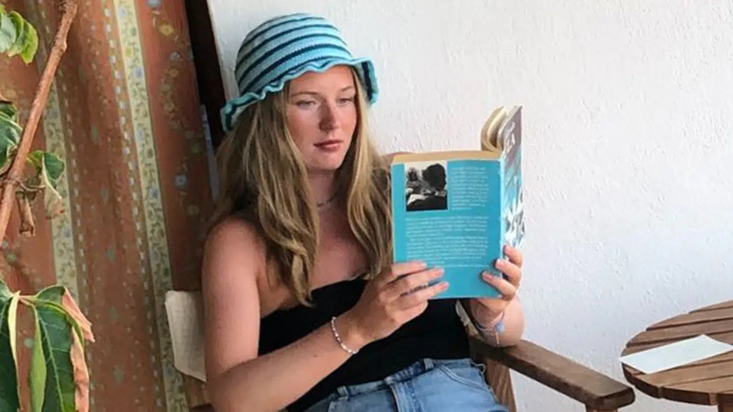 Maren Lemb er litteraturvidenskabsstuderende, og så har hun en forkærlighed til bøger – og gerne den helt spicy af slagsen.