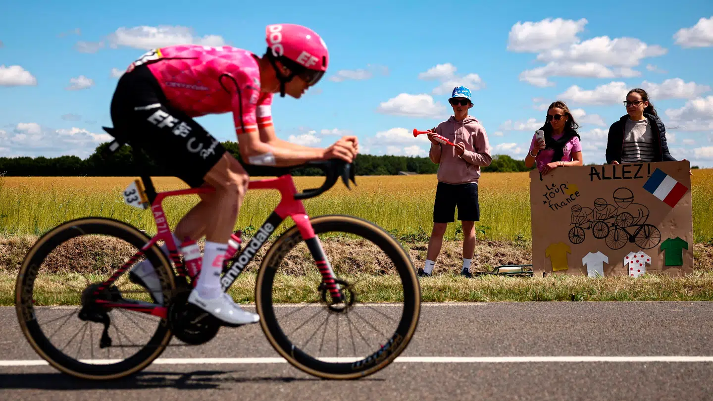 Kasper Asgreen sad i udbrud på størstedelen af etapen.
