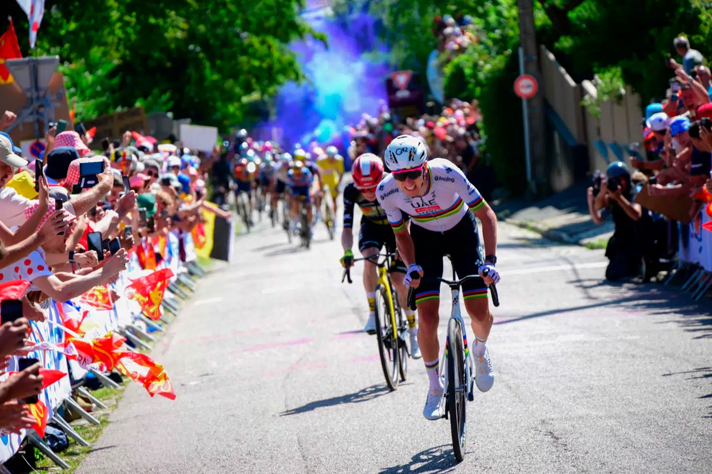 Tadej Pogacar og Jonas Vingegaard på Rampe Saint-Hilaire.
