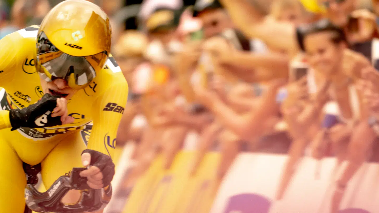 Jonas Vingegaard kan pludselig køre sig i den gule trøje, onsdag.
