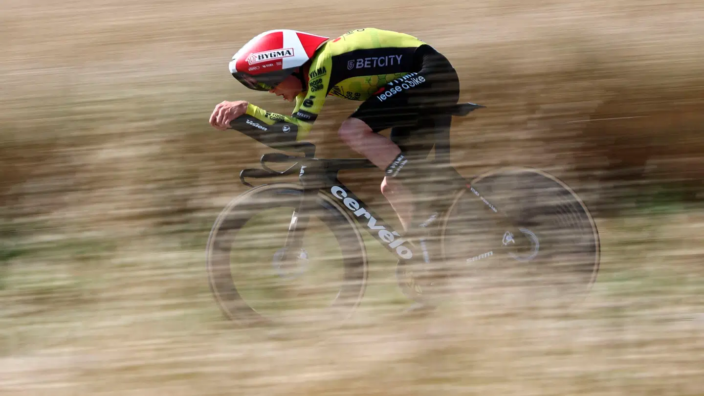 Til Critérium du Dauphiné for knap en måned siden, var Jonas Vingegaard 28 sekunder hurtigere end Tadej Pogacar på 17,4 kilometer. Onsdag kører rytterne næsten dobbelt så langt, nemlig 33 af slagsen.