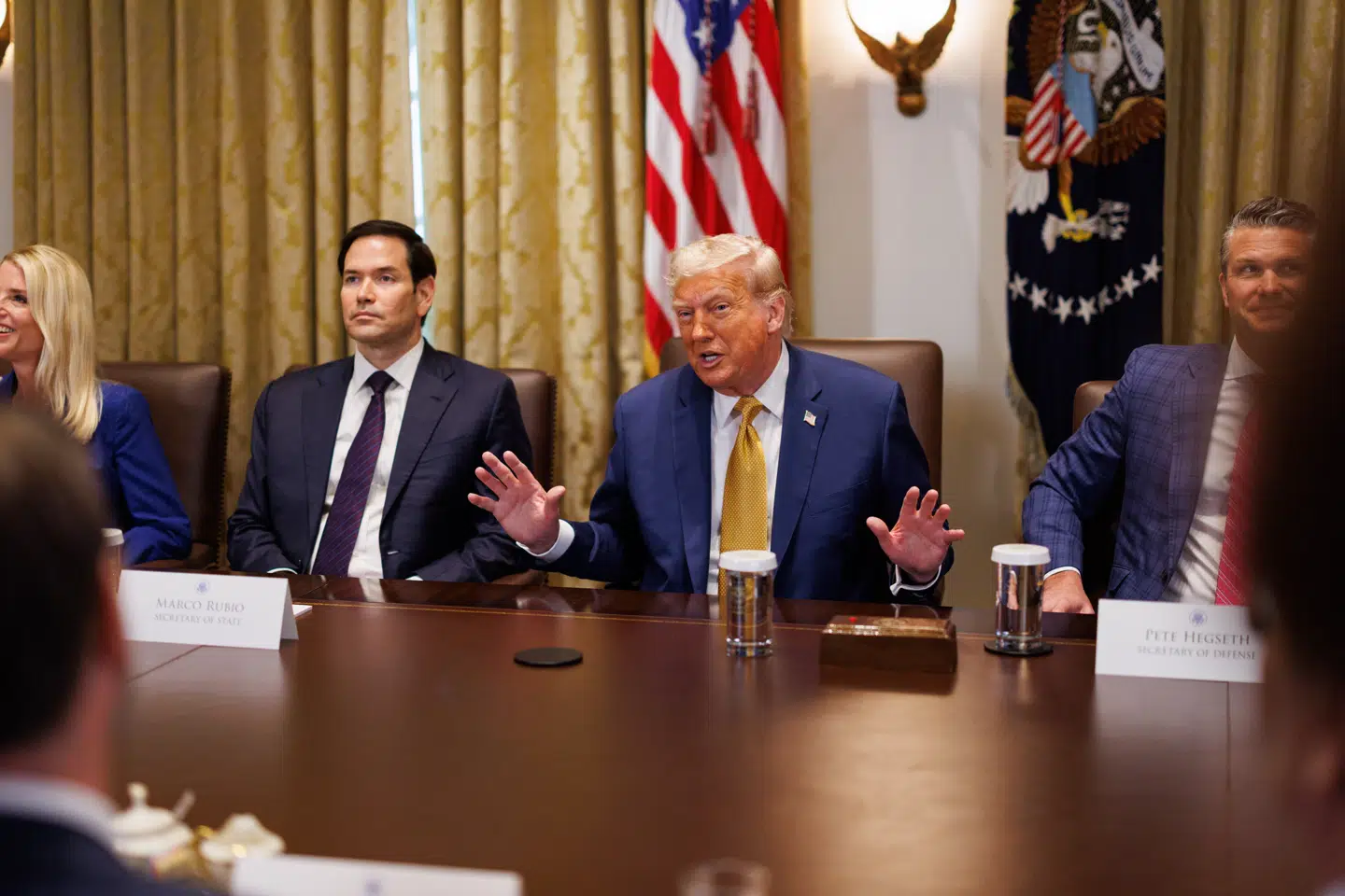 epa12225326 US President Donald J Trump (R) and US Secretary of State Marco Rubio participate in a cabinet meeting in the Cabinet Room of the White House in Washington, DC, USA, 08 July 2025. EPA/AARON SCHWARTZ / POOL
