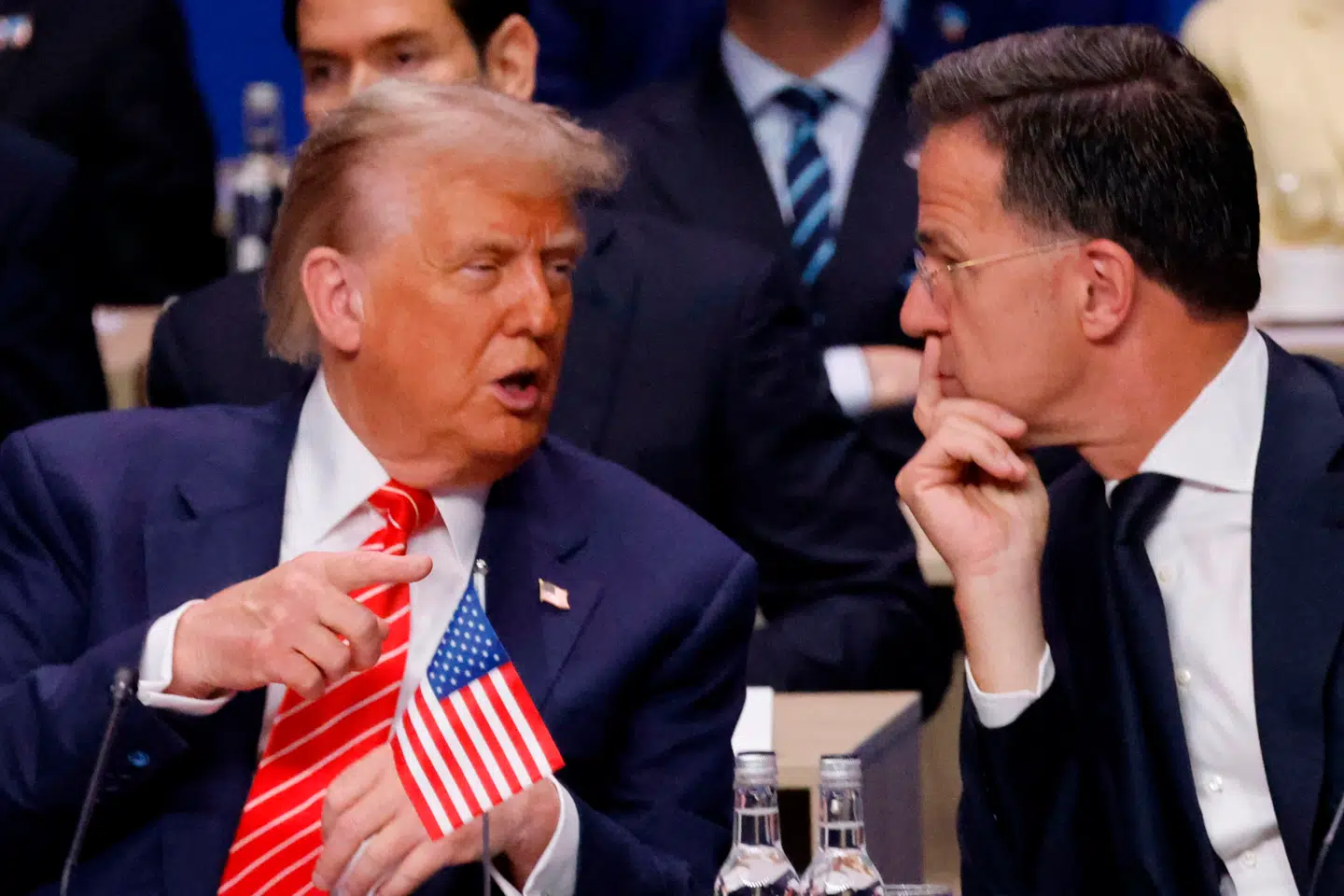 »Rutte takkede for, at Trumps trusler omsider har fået europæerne til at love oprustning, da 'Daddy' kom til byen. Trump rejste brovtende hjem. Men fik vi andre noget ud af skamrosen til tyrannen?« spørger Mogens Lykketoft.