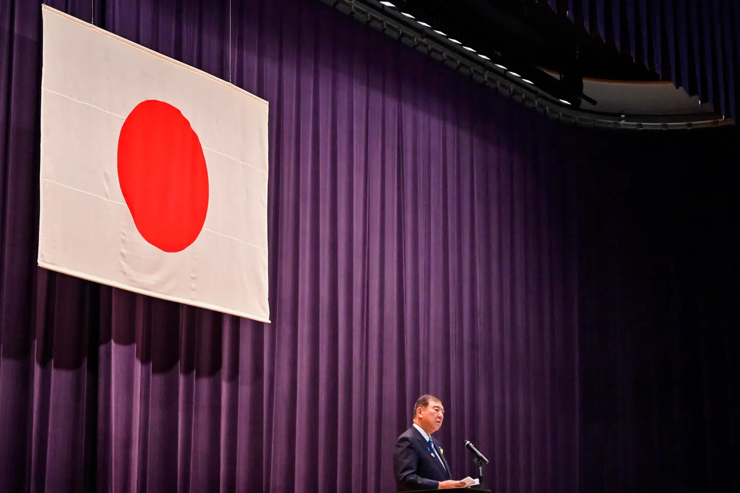 Shigeru Ishiba i en tale til militæret i juni. Foto: Richard A. Brooks, Scanpix