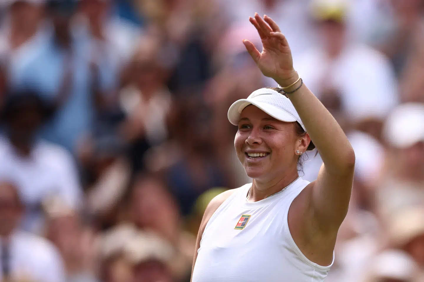 Anisimova, der er verdens nummer 12, forlængede Sabalenkas mindre kompleks i Wimbledon-sammenhæng. Hun har flere grand slam-titler på cv'et, men belaruseren har aldrig stået i en finale i Wimbledon.
