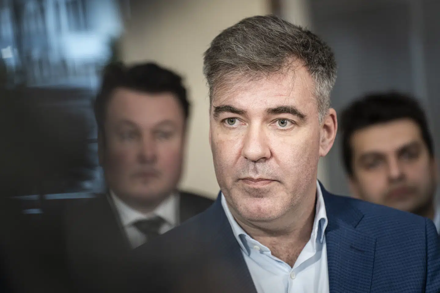 - Medarbejdere i Energinet og andre steder i staten har samme ret som den øvrige befolkning til at have forskellige politiske og religiøse overbevisninger, skriver forsyningsminister Lars Aagaard (M).