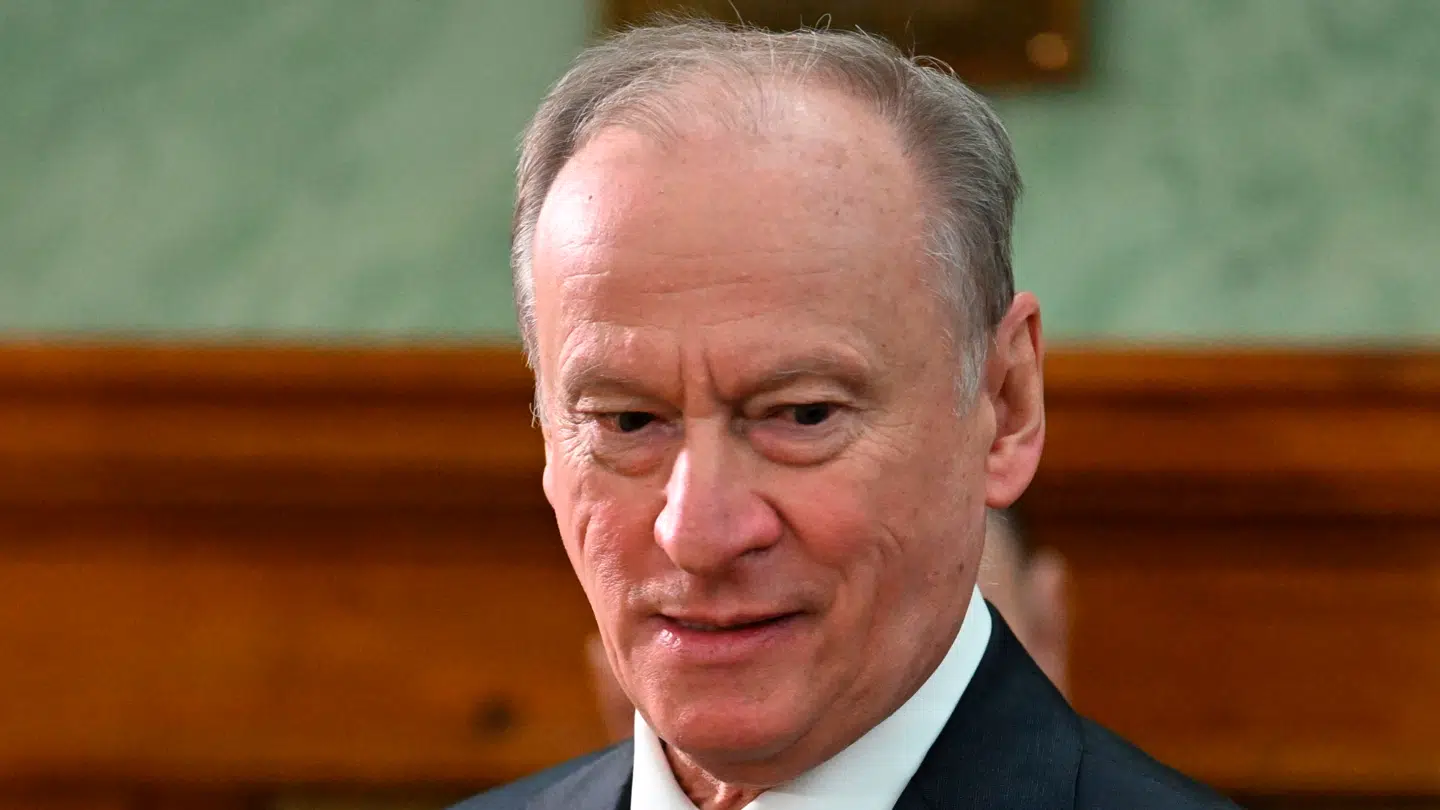 Mange eksperter peger på sikkerhedschefen Nikolai Patrushev som Putin afløser.