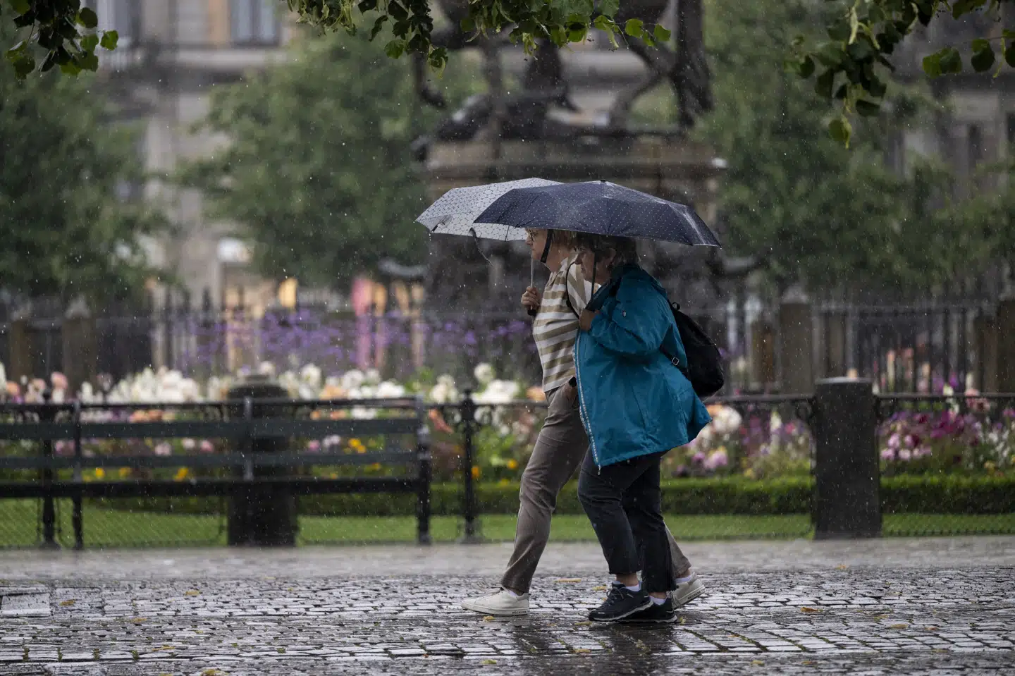 Der er onsdag fortsat risiko for skybrud i store dele af Danmark. DMI registrerede tirsdag skybrud i 22 ud af landets 98 kommuner - nogle steder var der tale om dobbelt skybrud. (Arkivfoto).