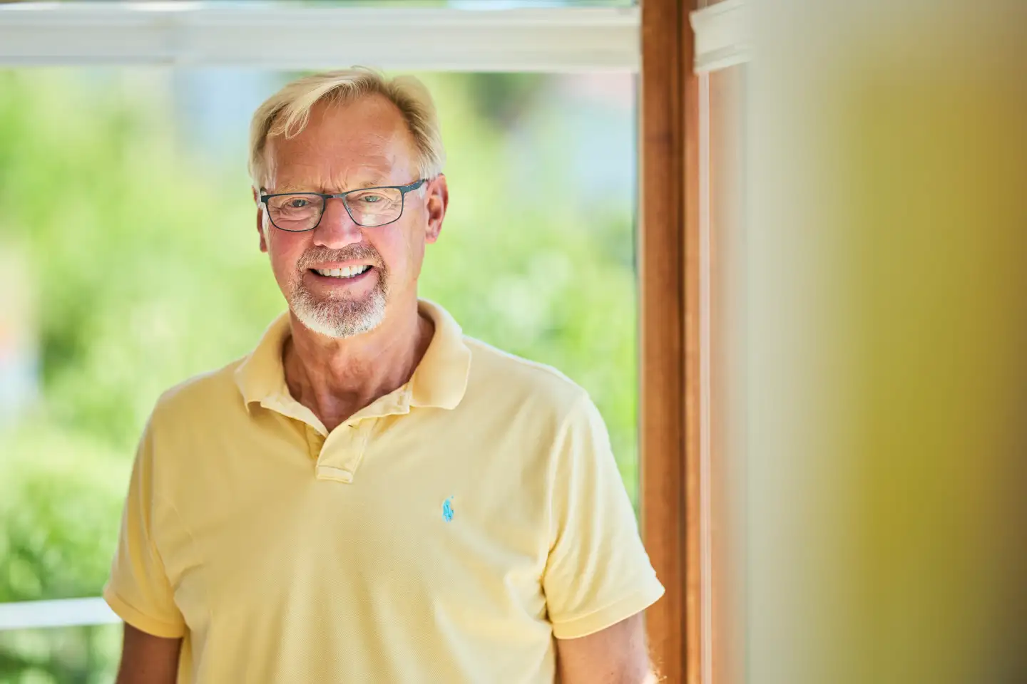 »Jeg er lykkelig i barndommen, så er der de hårde år, men det vender ved 45-års-alderen. Derfra er det en stigende kurve faktisk,« siger Anders Dam om sin lykkefølelse gennem livet.