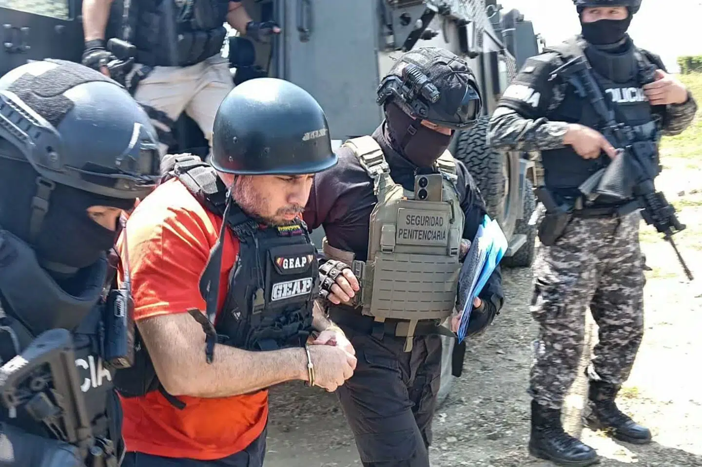 Jose Adolfo Macias, der også er kendt under navnet Fito, blev søndag udleveret fra Ecuador til USA.