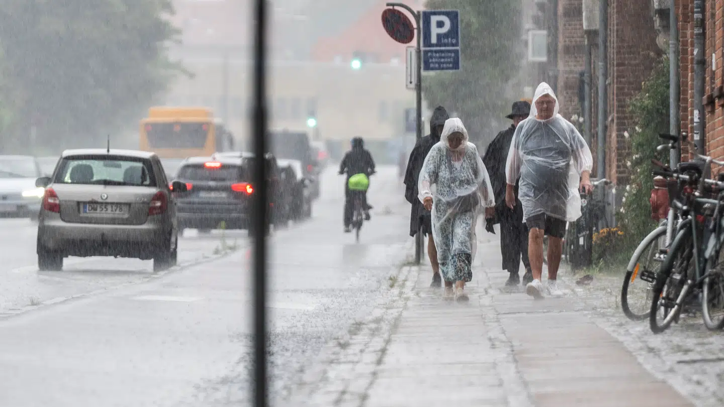 Et regnvejr vil ramme landet onsdag.