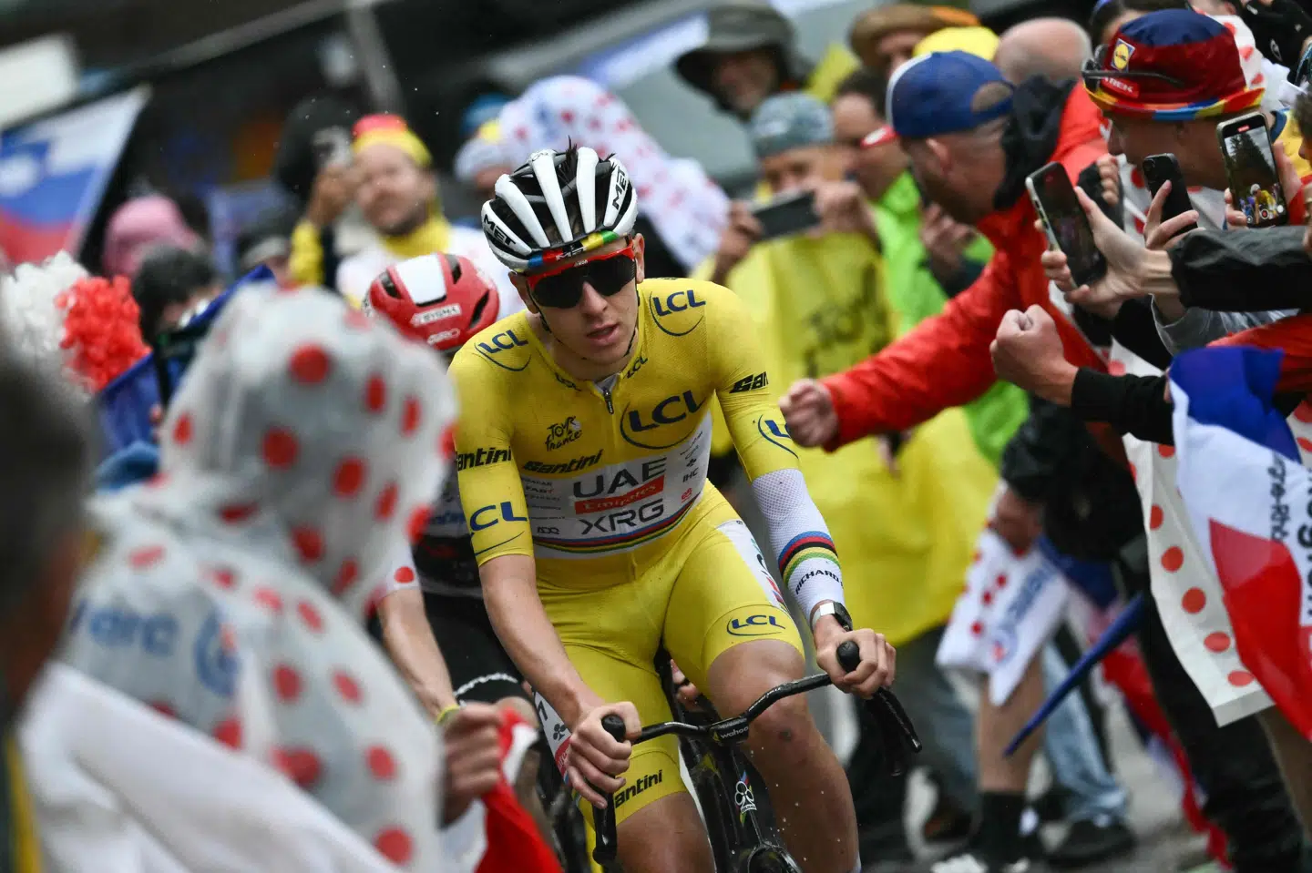 Tadej Pogacar havde Jonas Vingegaard i sit baghjul hele vejen op til La Plagne.