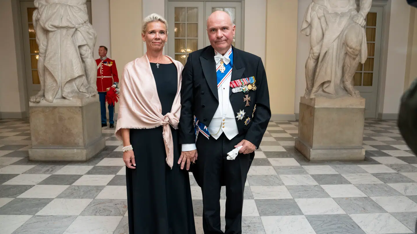 Søren Gade og Marianne Kirk har siden 2023 dannet på. Her er de ankommet til bal hos Dronning Margrethe.