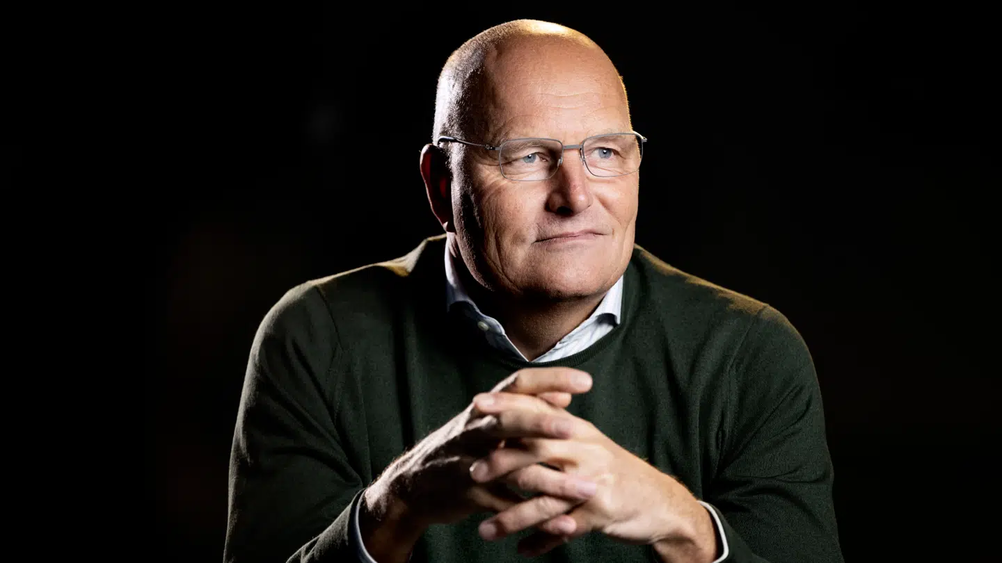 Bjarne Riis har selv oplevet påtrængende motionister, der fulgte efter ham på træningsture.