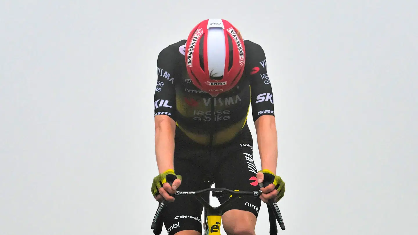 Jonas Vingegaards hold har flere gange fået kritik i årets Tour for ikke at støtte danskeren nok.