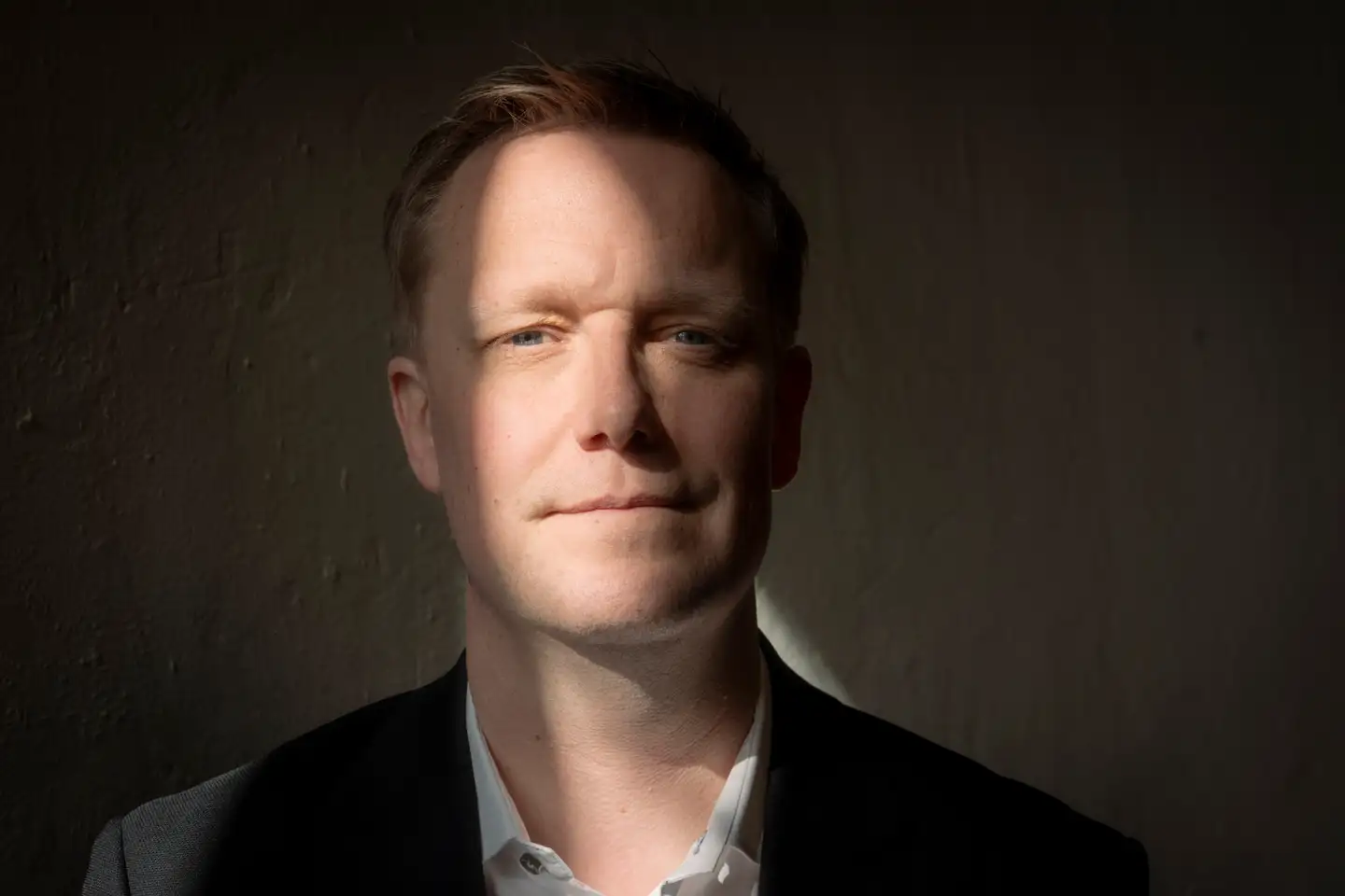 Beskæftigelses- og integrationsborgmester i København Jens-Kristian Lütken (V) tøver ikke med at kalde genopdragelsesrejser for negativ social kontrol »i den allerklareste form«.