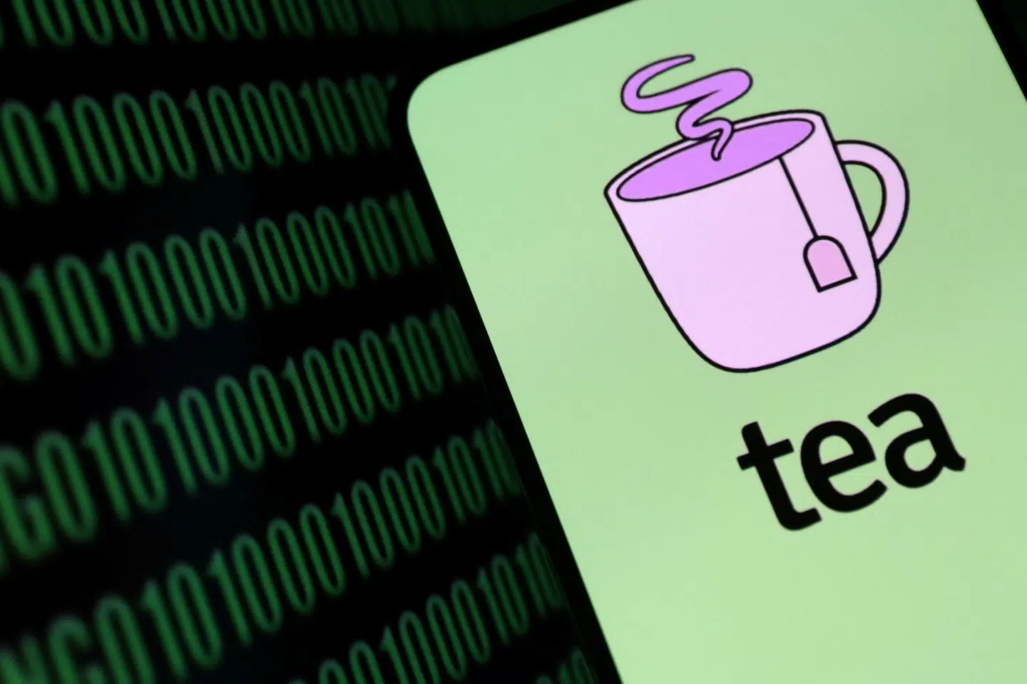App skulle være tryghedsrum for kvinder – nu florerer tusindvis af private fotos på nettet