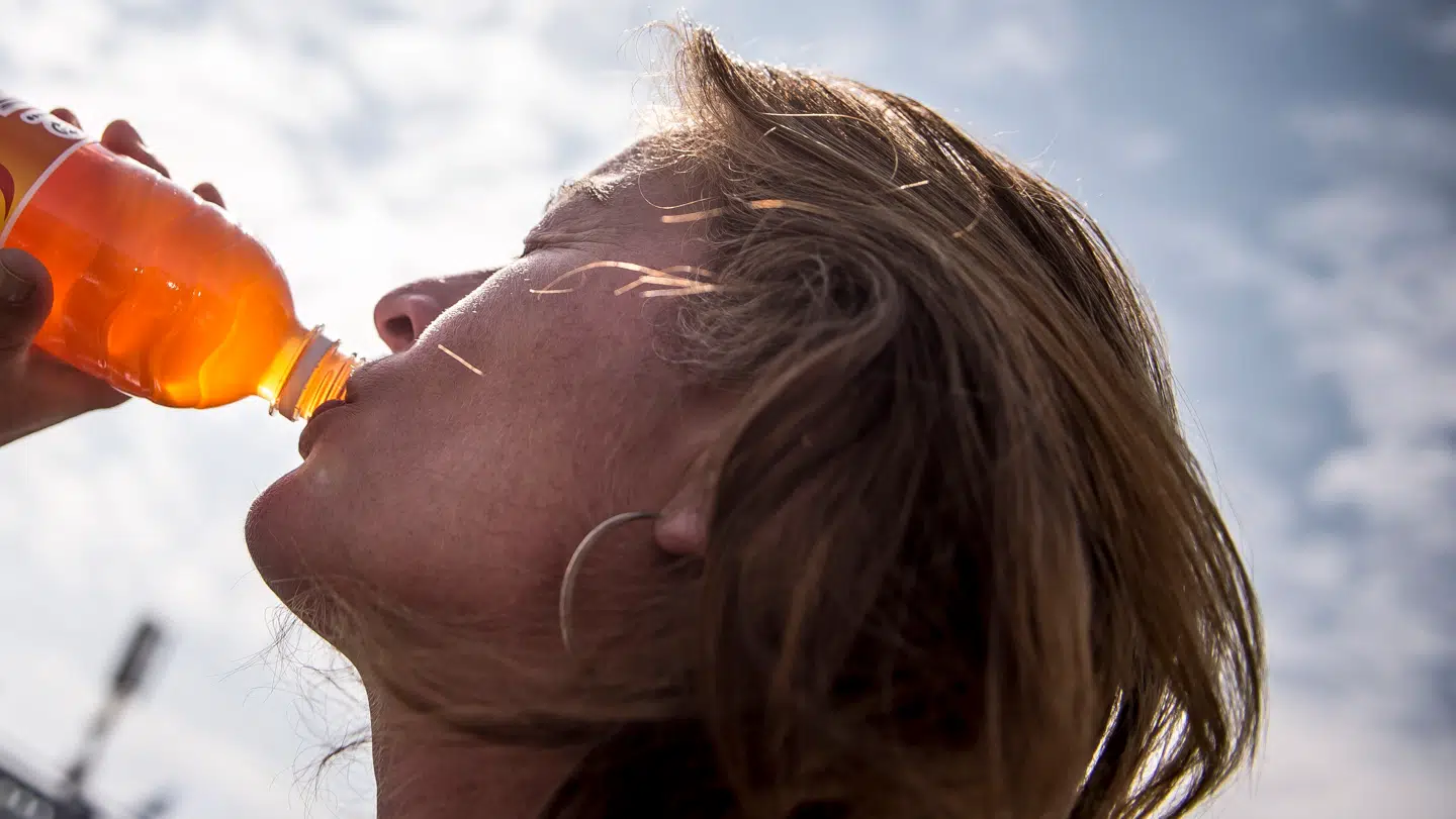 Danskerne elsker sodavand, selvom det skader vores sundhed.