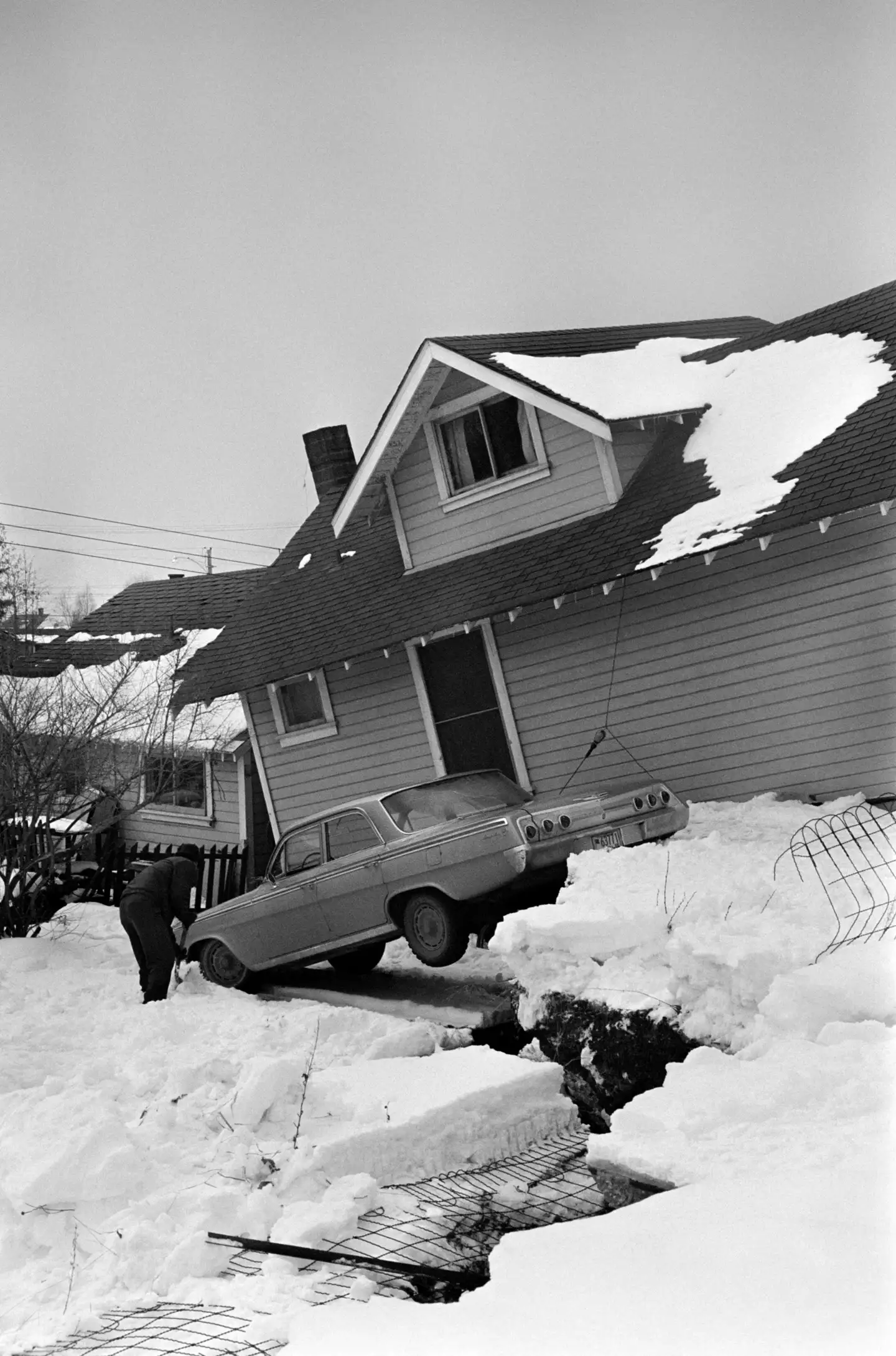 I 1965 blev Alaska igen ramt af et voldsomt jordskælv. Der er i det hele taget mange af de samme områder i verden, der rammes af jordskælv.
