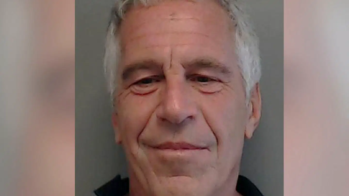 Mark Epstein kommer med nye påstande i sagen.