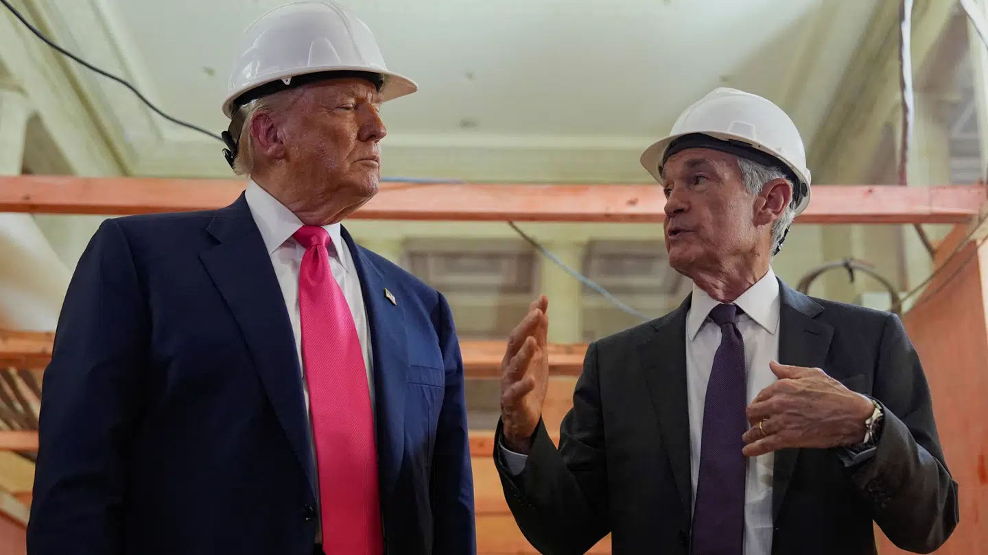 Donald Trump sammen med direktøren for den amerikanske centralbank, Jerome Powell, for få dage siden.