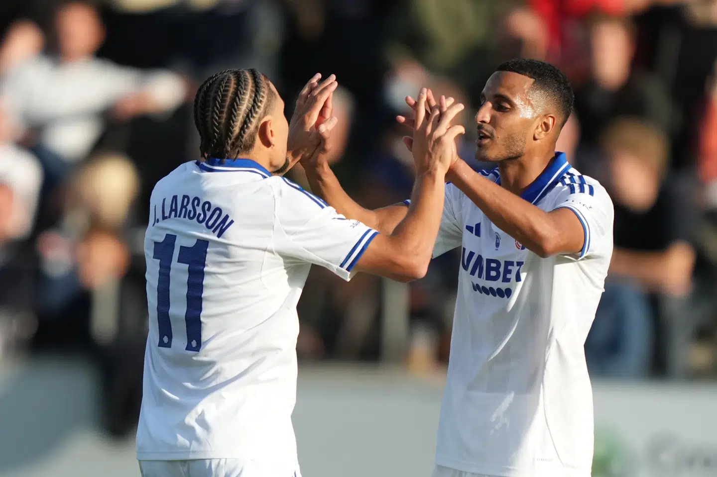 Jordan Larsson og Elias Achouri stod for FCK's to scoringer i Fredericia.