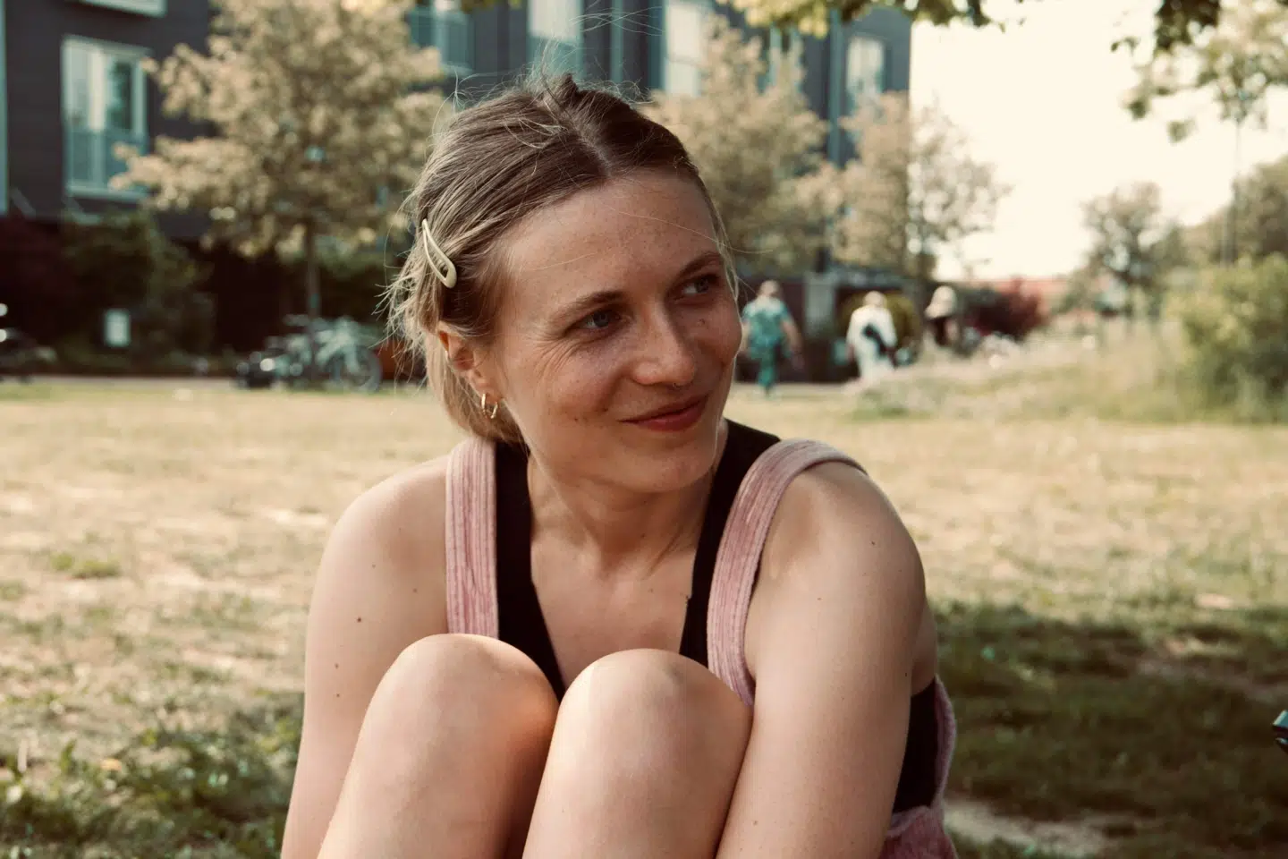 Andrea kan stadig være påvirket af sin hjernerystelse og symptomerne kan komme i bølger, hvis hun for eksempel bliver stresset.