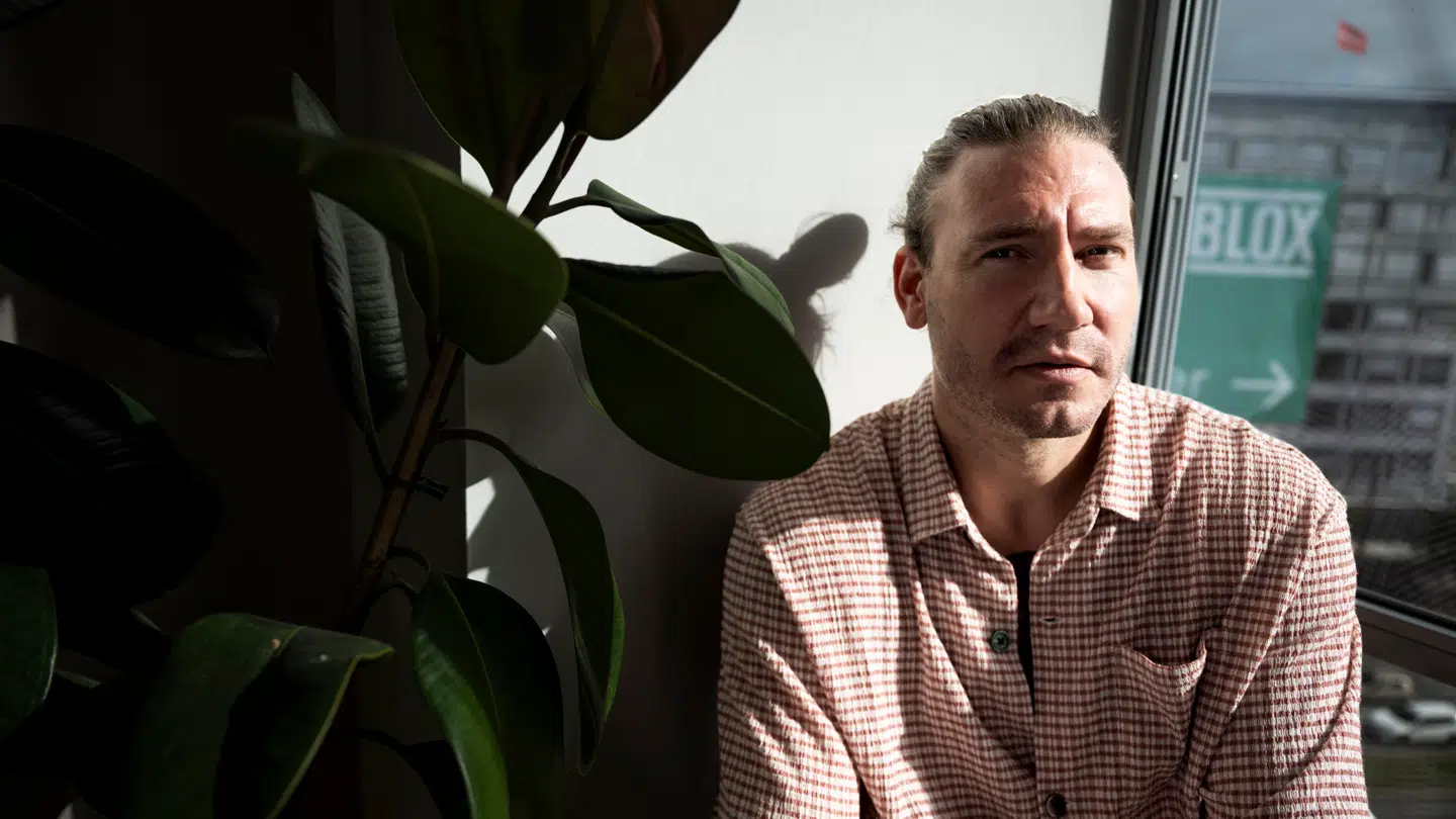 Nicklas Bendtner har udtrykt sin sorg på det sociale medie Instagram.