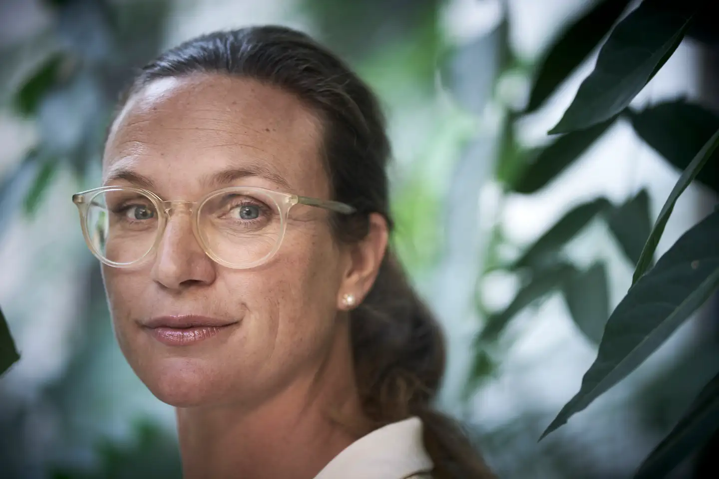 Jeg tror, det er vanskeligt at forestille sig, hvordan det er at bo i et land, hvor alle naboer ønsker at hele ens land bliver hældt i havet, og hvor unge mennesker kan blive skudt eller bortført, mens de blot lever deres liv, skriver Merete Riisager