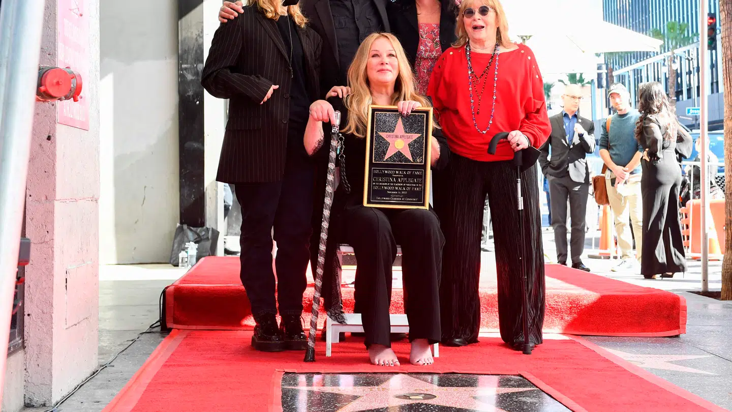 I 2022 fik Christina Applegate en stjerne på Hollywood Walk of Fame.