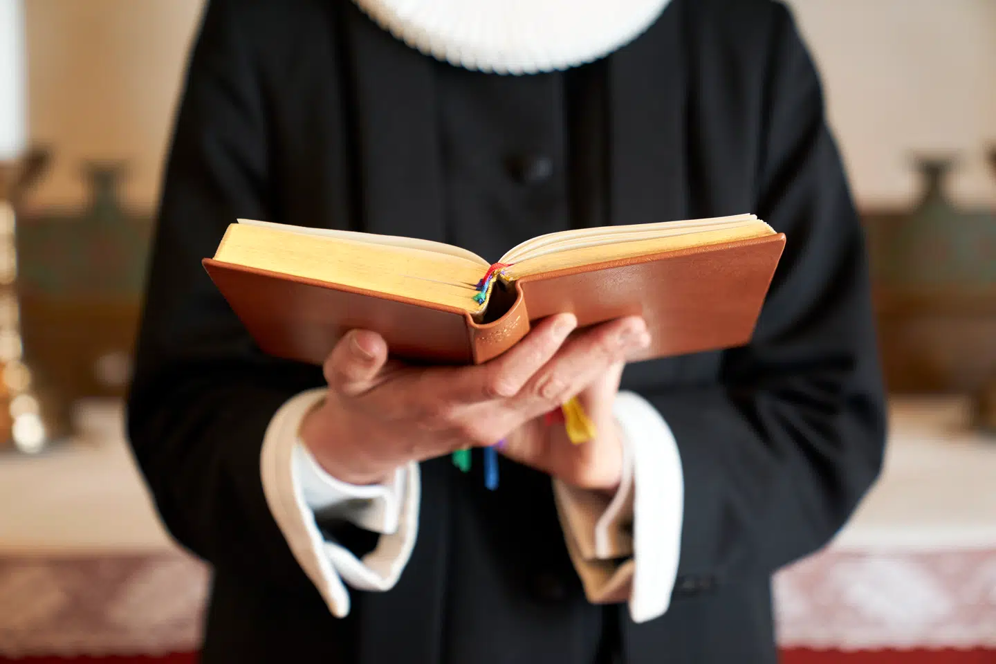 »Jeg vil meget nødig have politikere, der navigerer ud fra disse værdier. Og jeg ønsker mig heller ikke politikere, der er idéhistoriske analfabeter,« skriver Anders Stjernholm.