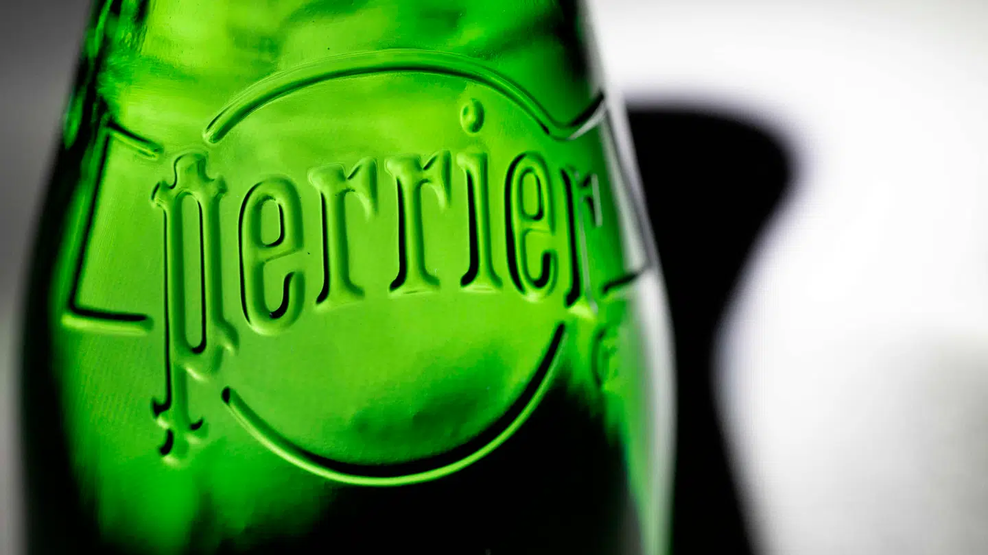 'Naturligt mineralvand', har vandproducenten Perrier længe kaldt sit produkt. Men måske kan mærket miste retten til det i fremtiden.