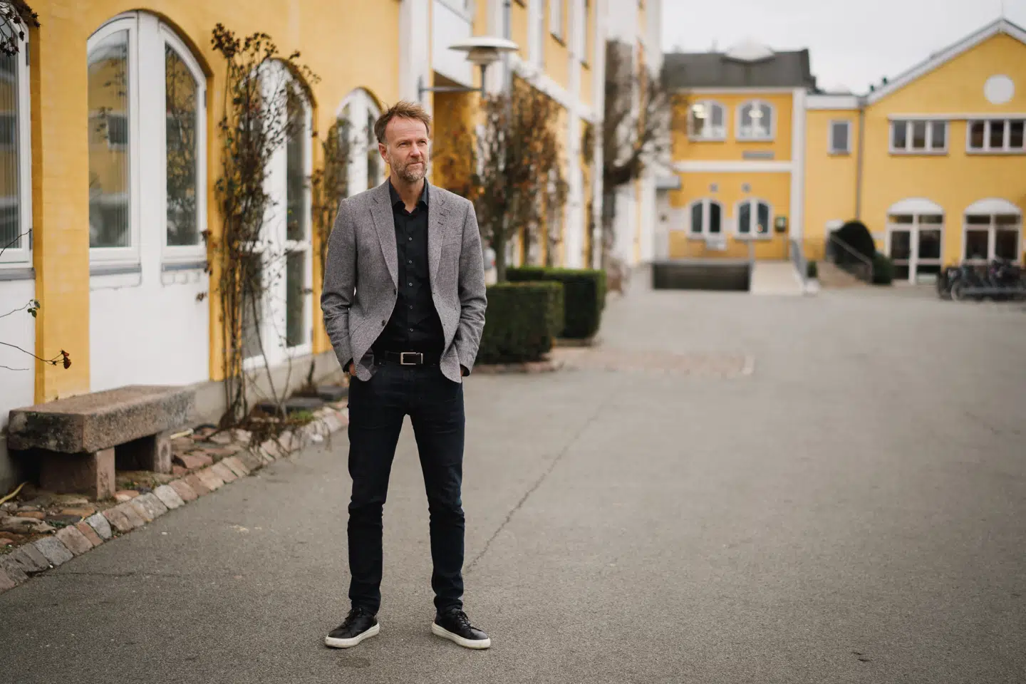 Morten Ballisager, ejer og direktør i Konsulenthuset Ballisager, der har lavet en analyse, hvor hver tyvende af de adspurgte arbejdsgivere har oplevet, at en ung kandidat, nærmere betegnet Generation Z (13-30 år), har taget sin mor eller far med til jobsamtalen.