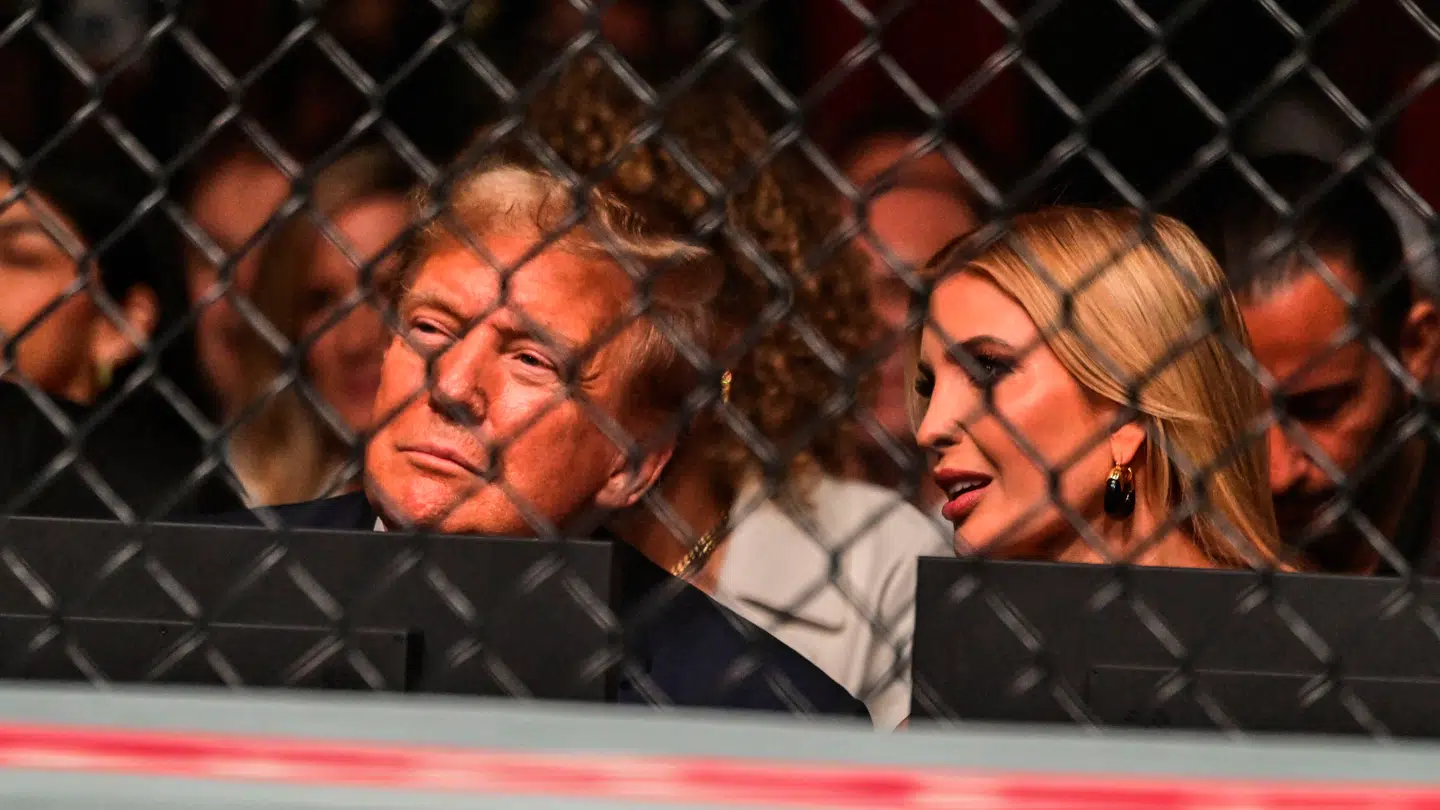 Donald Trump og Ivanka Trump til UFC-stævne i Miami sidste år.