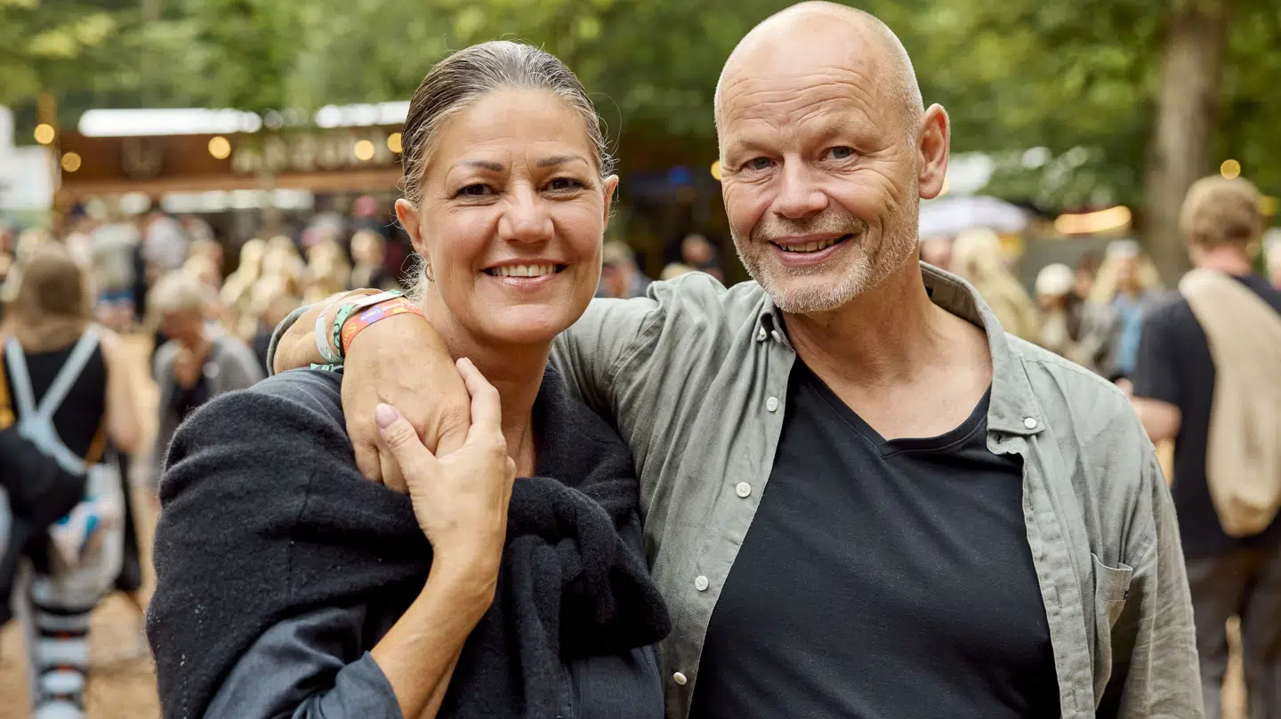Mette Blomsterberg lavede for mange år siden et program med den kendte handyman og tv-vært Flemming Leth. Derigennem mødte hun hans søn Jack, som Mette Blomsterberg nu mange år efter er blevet kærester med.