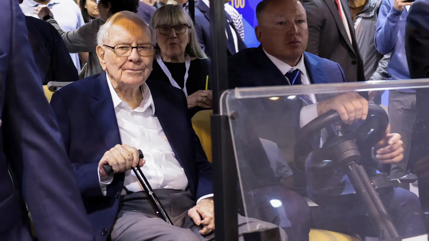 Berkshire Hathaway Chairman Warren Buffett attends the Berkshire Hathaway Inc annual shareholders' meeting in Omaha, Nebraska, U.S., May 3, 2024. REUTERS/Scott Morgan