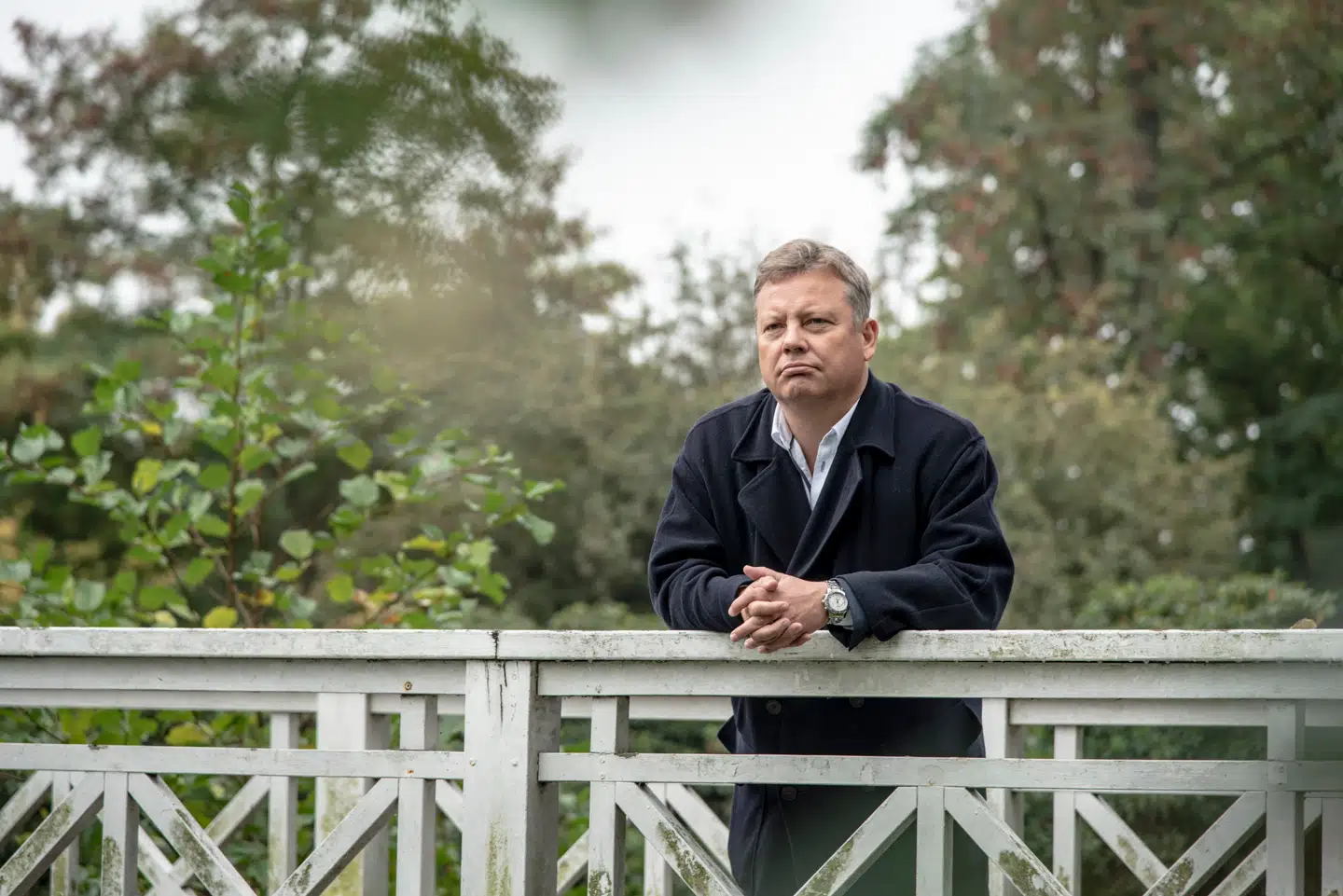 »Nutidens partier er ikke uden holdninger. De er bare ikke nødvendigvis ideologisk funderet, men tilpasset, hvad partilederen aktuelt mener,« skriver Jarl Cordua (billedet).