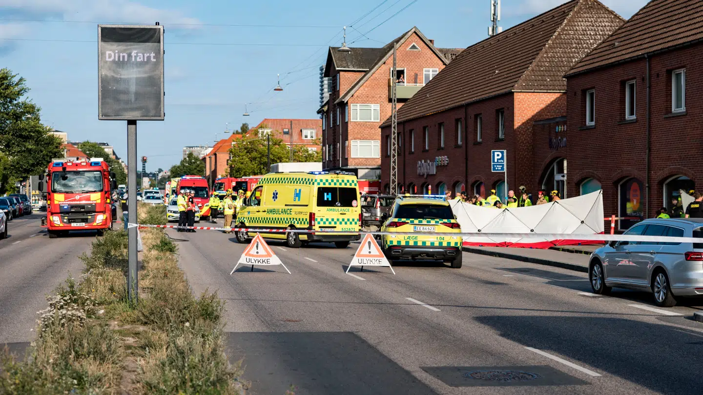 Alvorlig trafikulykke på Roskildevej ved København, tirsdag den 19. august 2025.
