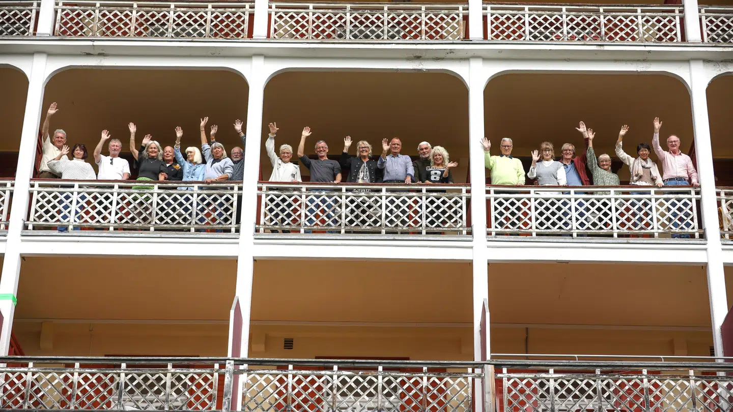 Deltagerne i 'Hotel Romantik' tjekkede ind på et hotel i Schweiz, hvor de ledte efter kærligheden.