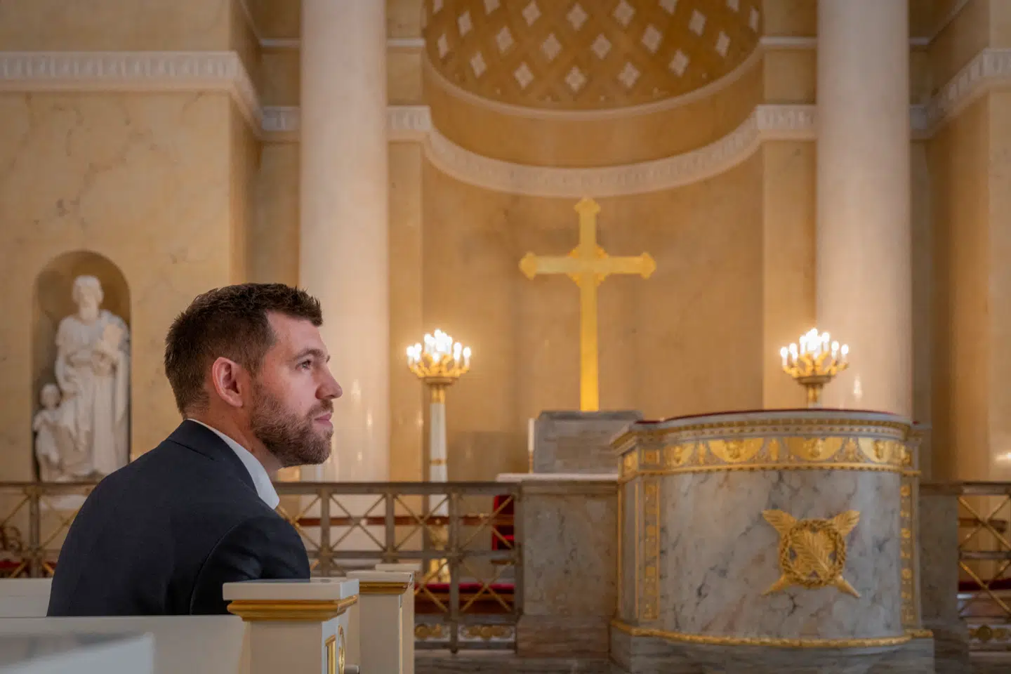 Berlingske har tidligere beskrevet, hvordan landets kirkebænke står gabende tomme, samtidig med at danskerne ønsker, at landets politikere sikrer, at vores kristne værdigrundlag videreføres. Kirkeminister Morten Dahlin (V) giver sin analyse af undersøgelsens resultater.